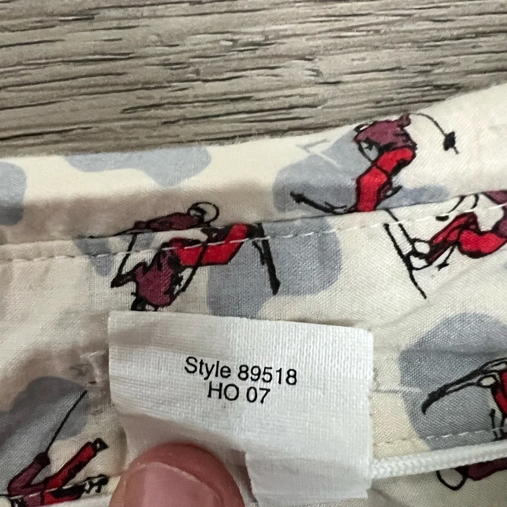 J.‎ Crew Women's Unique Skiing Print Button Up With Collar Size 0